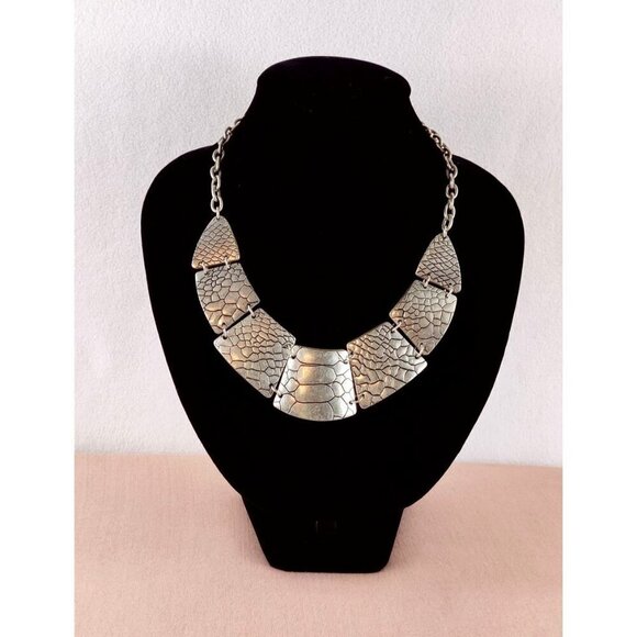 Premier Designs Silver Coker Necklace Exotic Reptile Enprint Tribal Double Sided - Picture 1 of 15